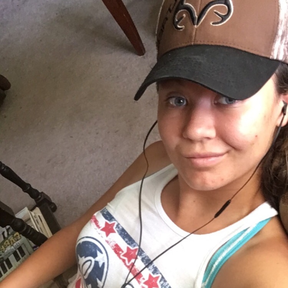 Meet your Posher, Charlotte